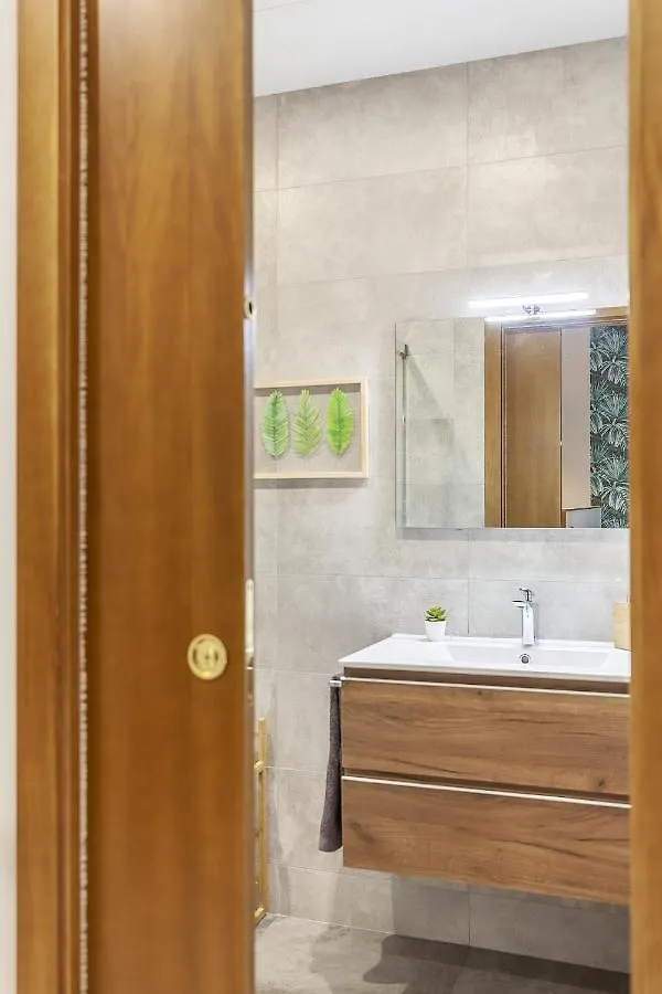 Apartment Precioso Moderno Estudio Centro Historico. Wifi/Ac Seville Spain